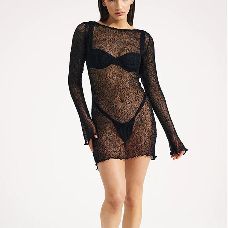 Abito da donna corto in maglia da donna con zaino e fianchi_voghion.com