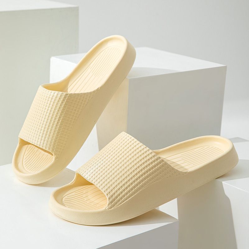 Felhőcsúszkák nőknek vastag talpú női zuhanypapucsok fürdőszobai szandálok szuper puha csúszásgátló párnapapucsok_voghion.com