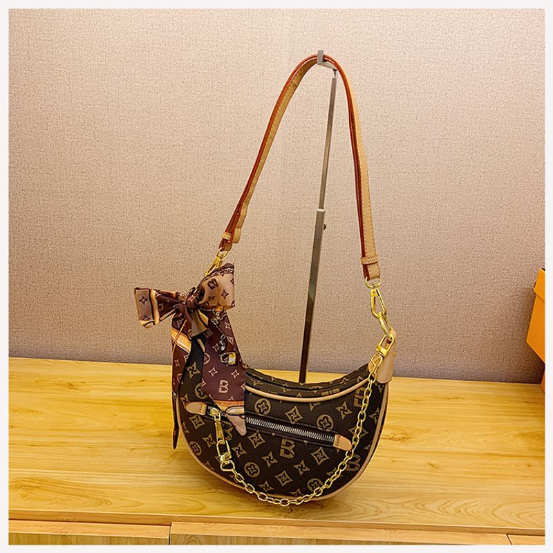 Umhängetasche Top Qualität Kette Casual Unterarm Tasche 2023 Neue Luxus Messenger Tasche Vielseitig Halbmond Tasche frauen Tasche_voghion.com
