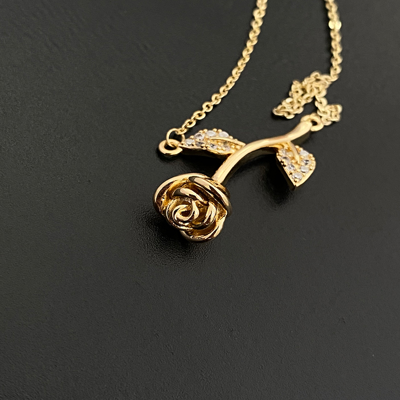 Enchanting Rose Pendant Necklaces With Sparkling Diamond - Studded Leaves, Available In Gold And Silver For Timeless Elegance_voghion.com