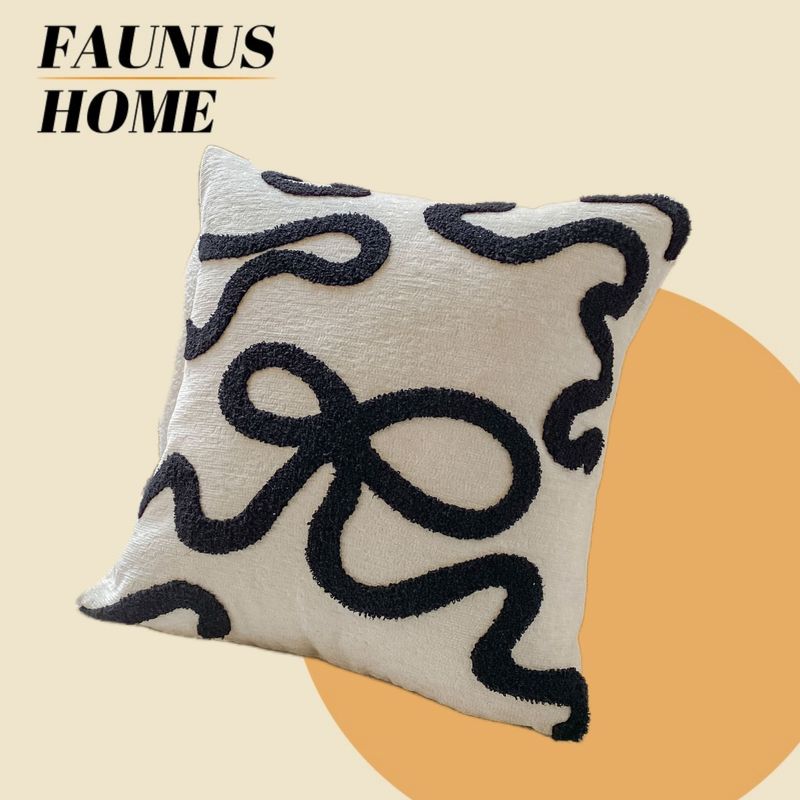 Embroidered Rose Luxury Throw Pillow - Chenille Fabric Decorative Cushion With Insert (18x18 Inch Elegant Home Decor Machine Washable)​_voghion.com