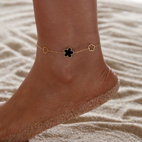Dongguan Five-Leaf Flower Titanium Steel Anklet Hollow Black And White Shell Trendy Elegant Ins Style Internet Celebrity_voghion.com