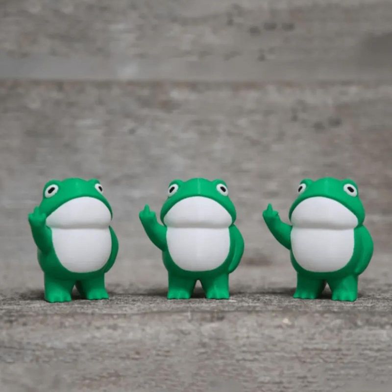 Rebellious Frog Figurine Small Frog Resin Ornament Middle Finger Small Frog Craft Ornament 3pcs_voghion.com
