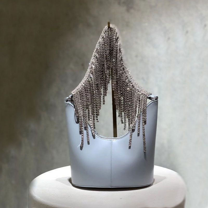 Borse da donna stesso stile borsa a tracolla con nappa di diamanti nuova borsa a secchiello borsa a tracolla con diamanti super flash da donna_voghion.com