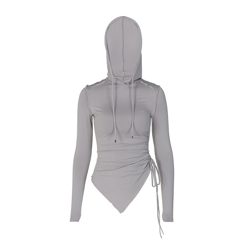 Camiseta asimétrica con capucha para mujer | Top ajustado de manga larga con cordón | Camiseta ligera y moderna para un estilo casual y urbano_voghion.com