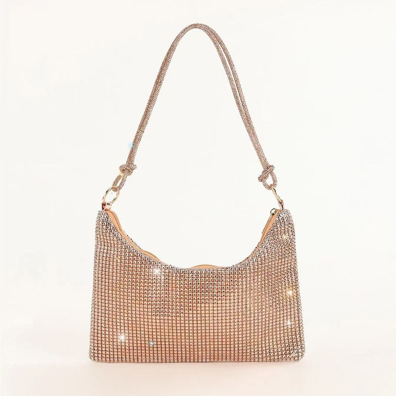 Borsa da sera a tracolla di nicchia alla moda tempestata di diamanti con strass annodati sotto l'ascella_voghion.com