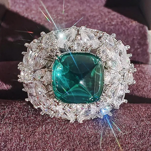 Klassischer Designer-Ring mit grünem Diamanten im Großmutter-Stil, Kupferring, Schmuck für Damen und Herren, Jahrestag, Hochzeit_voghion.com