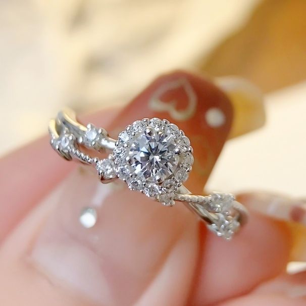 Radiant Star 1 Carat Moissanite For Women, Sterling Silver And White Gold, Niche Design, Simulated Diamond Wedding Ring_voghion.com