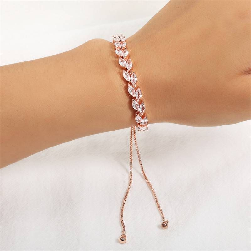 Pull Out Bracelet For Women, Simple Fashionable, Horse Eye Zircon Hand Jewelry, Creative And Versatile_voghion.com