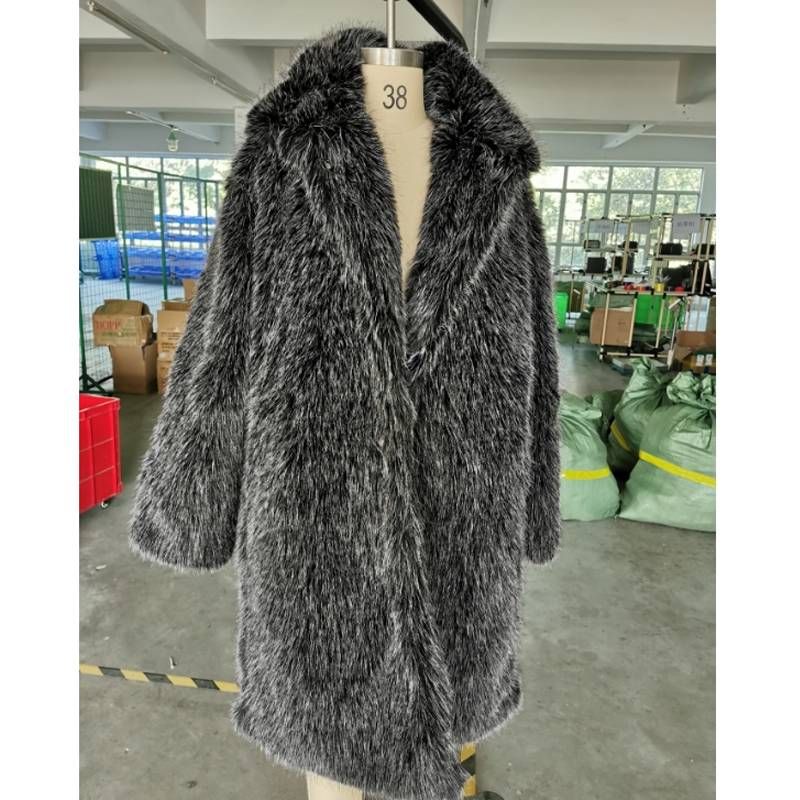 Vêtements pour femmes Nouveau manteau de fourrure pour femmes d'automne et d'hiver manteau long en fourrure de renard manteau à capuche de célébrité en filet de mode coupe-vent d'hiver_voghion.com