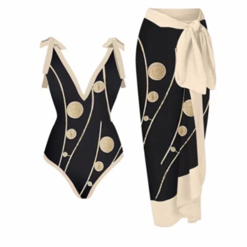 Borsa da donna, pantaloni alla moda e costume da bagno con gonna_voghion.com