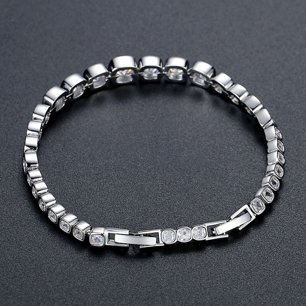 Bracciale da donna minimalista con zirconi quadrati geometrici in rame, catena da mano in stile Ins alla moda, bracciale impilabile alla moda_voghion.com