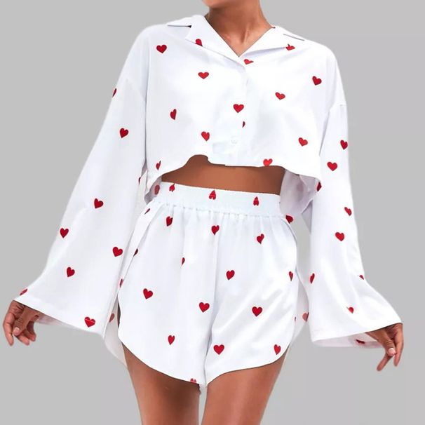 pigiama corto a maniche lunghe in raso stampato con amore, set da due pezzi, esclusivo abbigliamento per la casa transfrontaliero_voghion.com