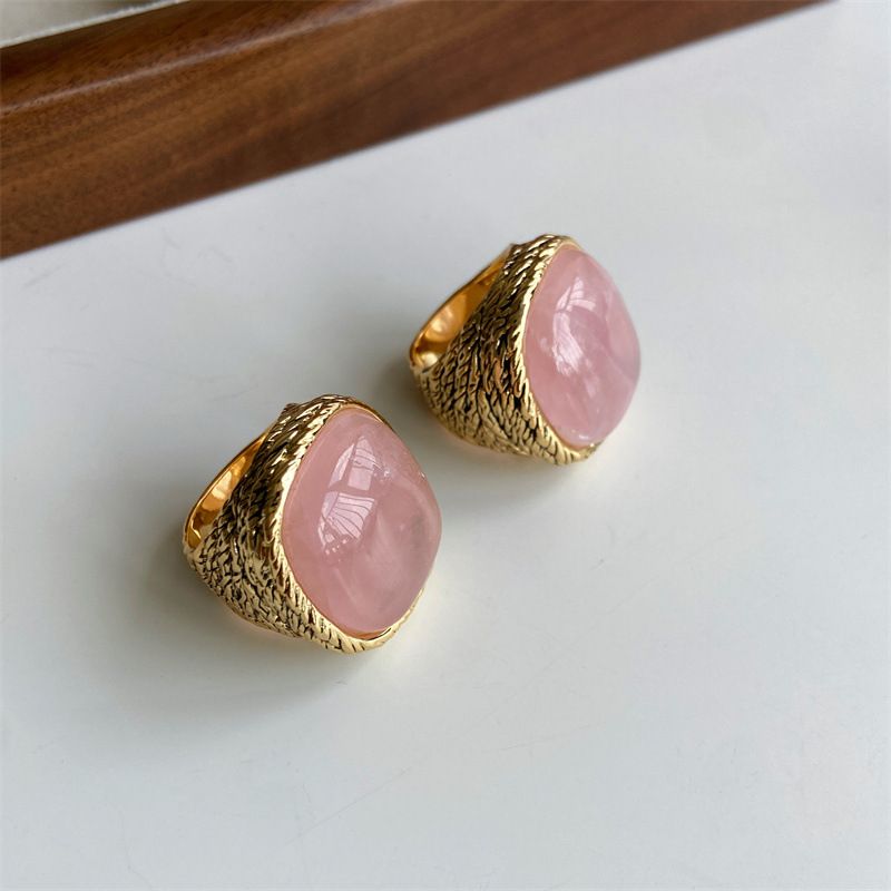 Französisches Nischendesign, AB-Rosa-Kristall für Damen, modisches Metallic-Gefühl, übertriebener türkisfarbener Zeigefingerring_voghion.com