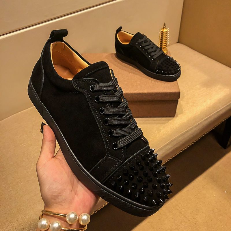 Fashion Designer Men's Shoes Riveted Shoes Casual Breathable Solid Color Low Top Small White Shoes Lace Up Flat Soled_voghion.com