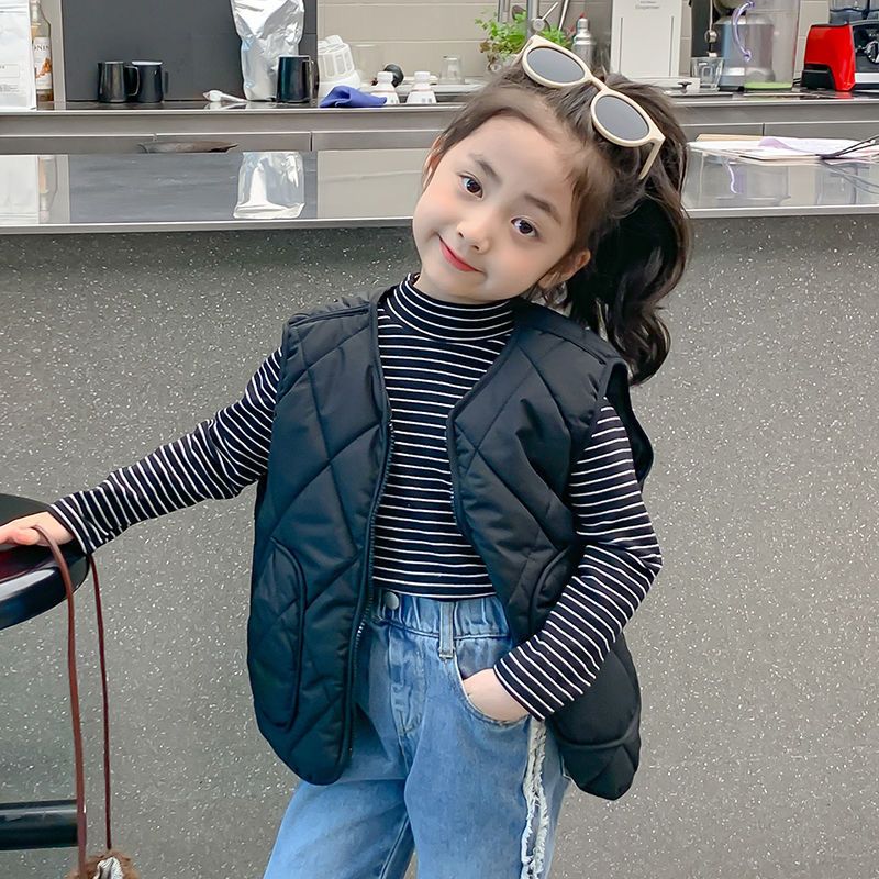 MINICHOC Autumn Winter Boys And Girls Fleece-Lined Korean Style Children's Fashionable Sleeveless Jacket Baby Outerwear_voghion.com