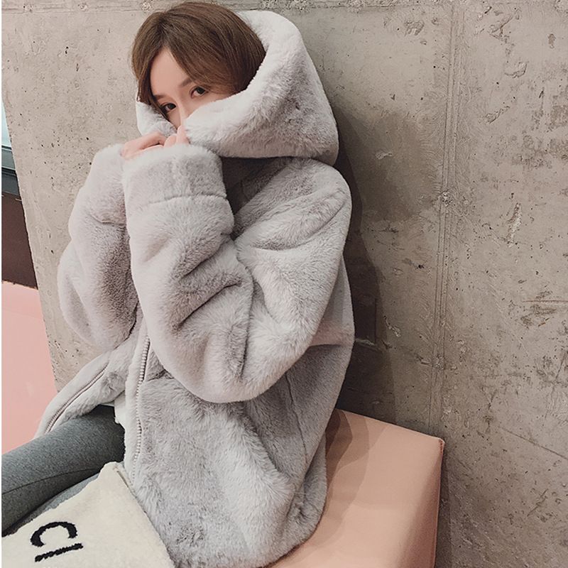 Women's Oversized Faux Shearling Coat Winter Hooded Plush Teddy Jacket Fleece-Lined Cozy Outerwear_voghion.com