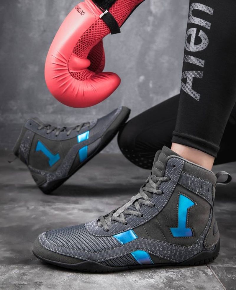 Chaussures de boxe antidérapantes et anti-chute pour hommes et femmes de grande taille, chaussures de lutte d'entraînement de combat, combat Sanda léger, résistant à l'usure et antidérapant_voghion.com