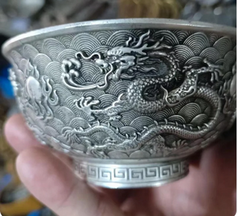 Antique Made in Years of Qian Long Emperor of Qing Dynasty Embossed Boy Meets Girl Bowl Copper Bowl Retro Home Decoration Antiqu_voghion.com