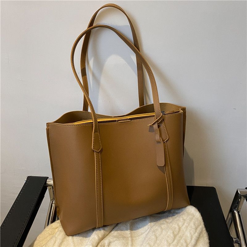 Große Taschen für Damen im Herbst und Winter 2021, neuer koreanischer Stil, trendig, schlicht, große Tragetasche aus weichem Leder, lässig, vielseitige Umhängetasche_voghion.com