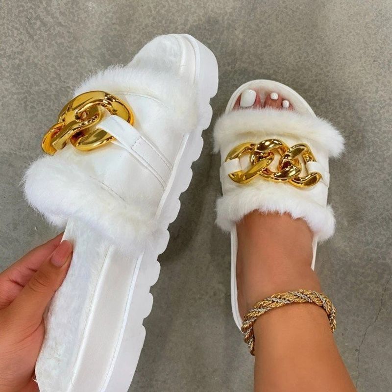 2023 Comercio transfronterizo Europeo y americano Nueva punta redonda Parte inferior gruesa Zapatillas de lana de una línea Zapatillas de algodón con cadena de metal de gran tamaño para mujer_voghion.com