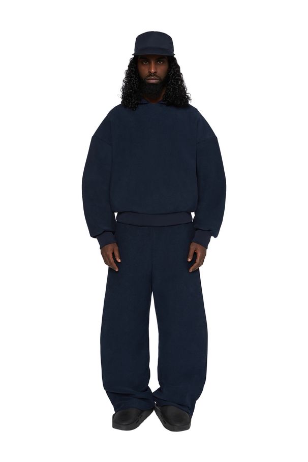 Ανδρικά Ρούχα: Χαλαρά Κοστούμια με Χαμηλωμένους Ώμους, Φούτερ με Ριμπ Στρίψιμο, Ελαστικές Ζώνες με Κρυφό Κορδόνι, Φόρμες_voghion.com