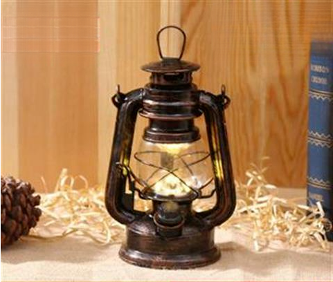 Rechargeable Vintage Kerosene Nostalgic Outdoor Lighting Emergency Tent Lamp Camping Lantern_voghion.com