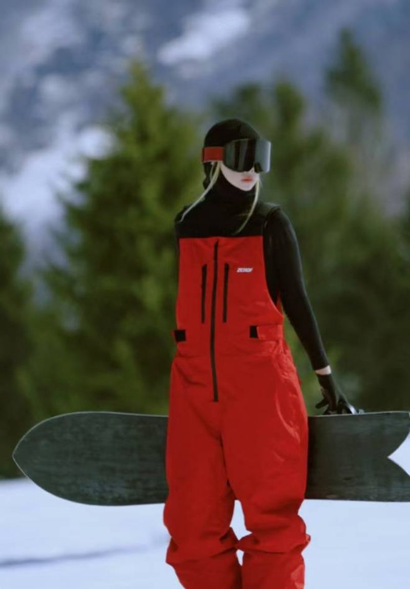 ZERO FLAME Women's Snowboard Skiing Pants, Loose Fitting New Style With Suspenders, Men's Professional Waterproof And Warm Pants_voghion.com
