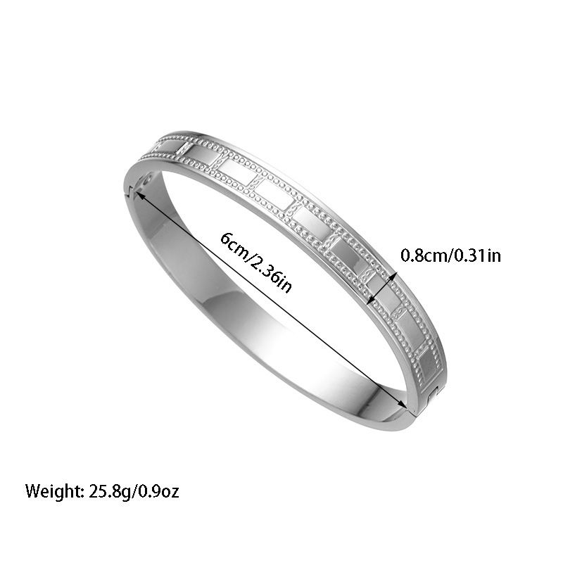 Bracciale da donna in acciaio al titanio, anti-scolorimento, di alta qualità, nuovo stile, tempestato di stelle, galvanizzato, finemente lucidato, molto lucido._voghion.com