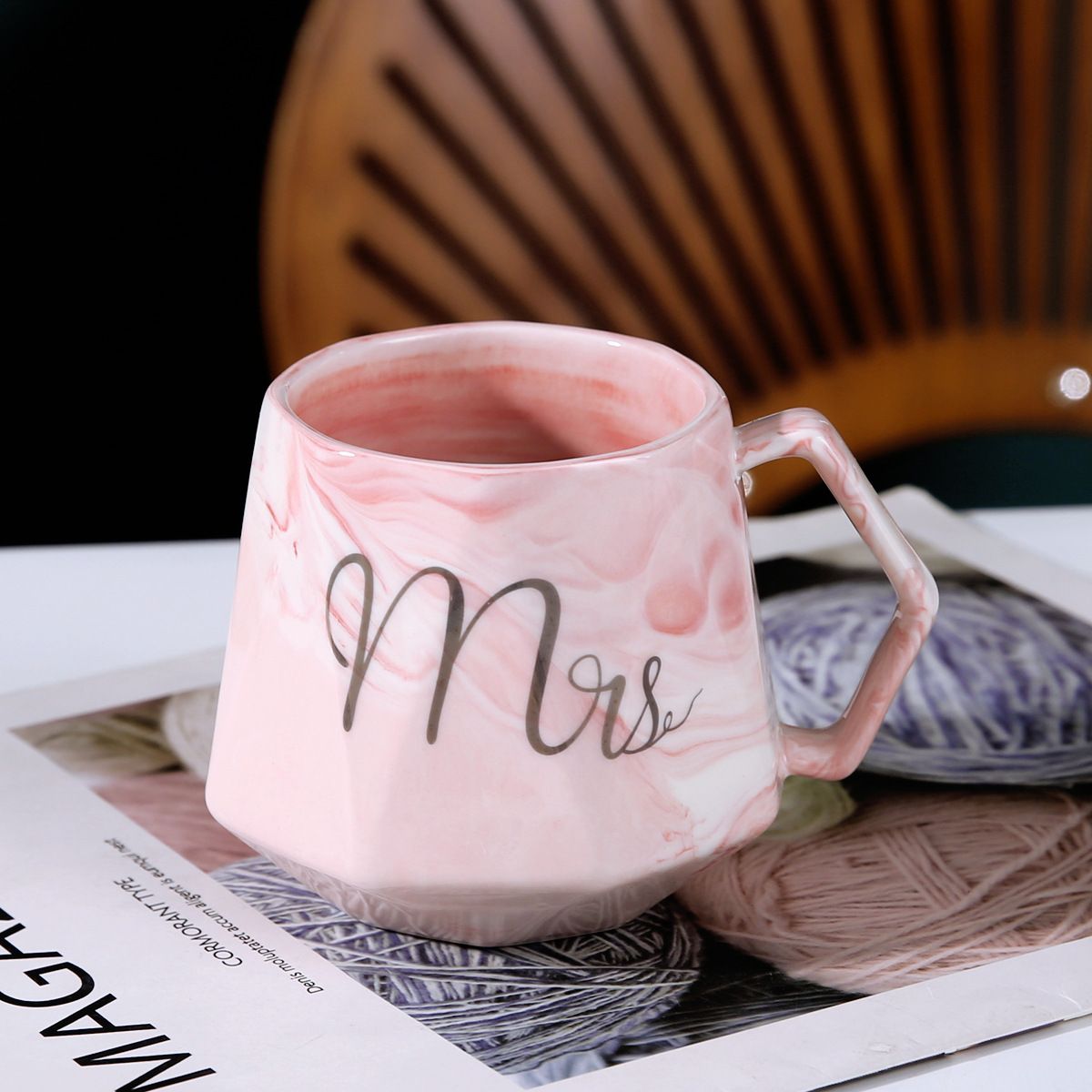 Mok voor zakelijke evenementen, opening, reclamegeschenk voor klanten, keramische koffiekop_voghion.com