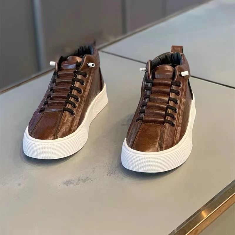 Neue Herbst-Winter-Lederobermaterial mit einem Fuß auf Herrenschuhen, modisch und vielseitig, hochwertige Isolierung_voghion.com