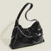 New style simple underarm bag large-capacity leisure fashion headset bag commuter one-shoulder tote bag_voghion.com