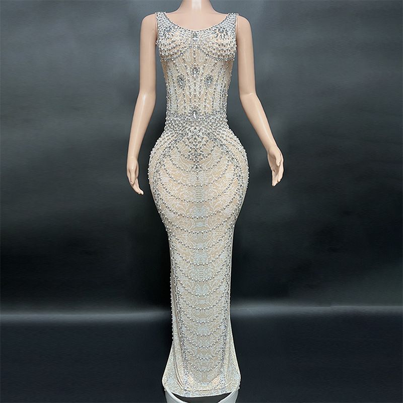 Novas White Sparkling Pearl Bareback Deep Round Neck Sleeveless Elegant Slimming Ball Dress_voghion.com