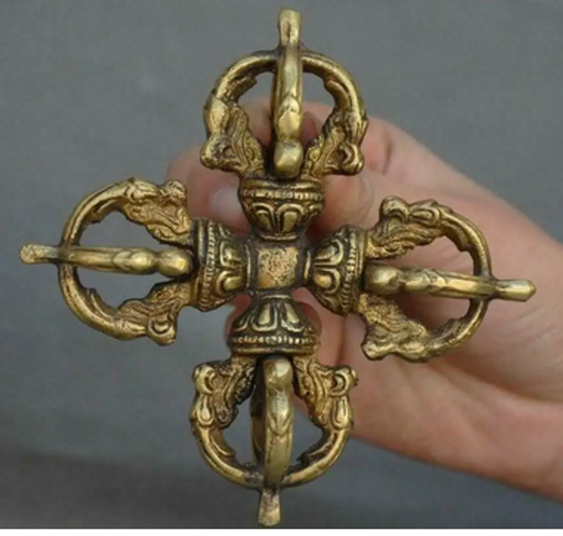 Tibet Buddismo tibetano fatto a mano vajra Dorje ciondolo a croce in rame 10*10cm_voghion.com