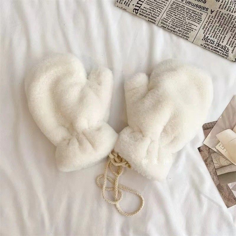 2025 Cute 3D Cartoon Plush Gloves With Neck Hanging And Thickened Velvet For Autumn And Winter_voghion.com