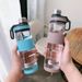 Bottiglia d'acqua in plastica di grande capacità, creativa, in stile coreano, portatile, per studenti, uomini, con filtro, tazza da tè._voghion.com