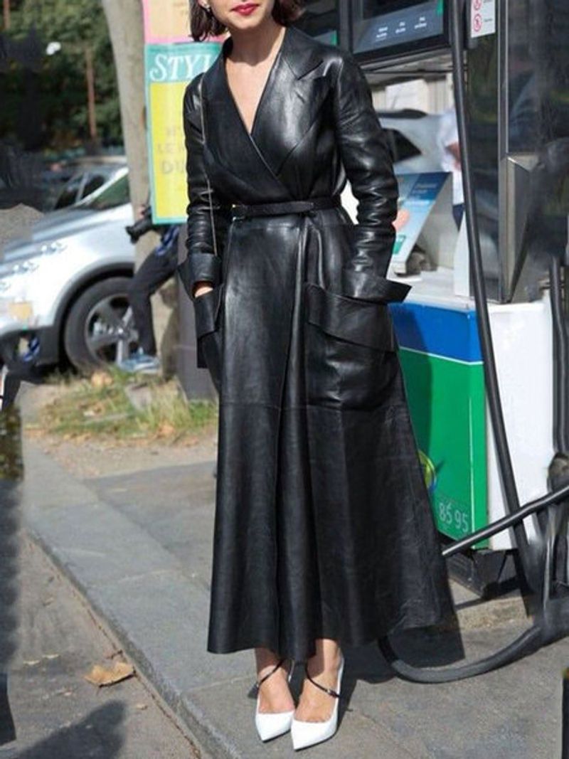 Giacca da donna in pelle con colletto super lungo_voghion.com