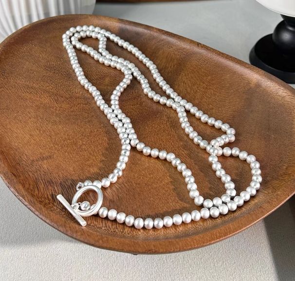 Zware geborstelde bolkralenketting voor vrouwen, licht nicheontwerp, stapelbare matte OT-gesp armband, truiketting_voghion.com