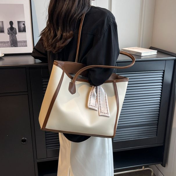 High end large capacity women 2023 new trendy and versatile color blocking shoulder for class commuting tote bag_voghion.com
