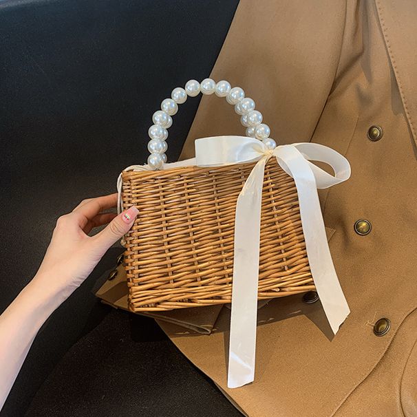 2024 Neue urbane und modische kleine quadratische, schlichte Handtasche aus Grasstrick mit einer Schulter und diagonaler Spreizung für Damen_voghion.com