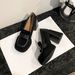 Nischendesign Dicke Sohle Klobige Tiefe Mund Einzelschuhe Für Frauen Neue Frühjahr Neue Square Toe High Heel Loafers_voghion.com