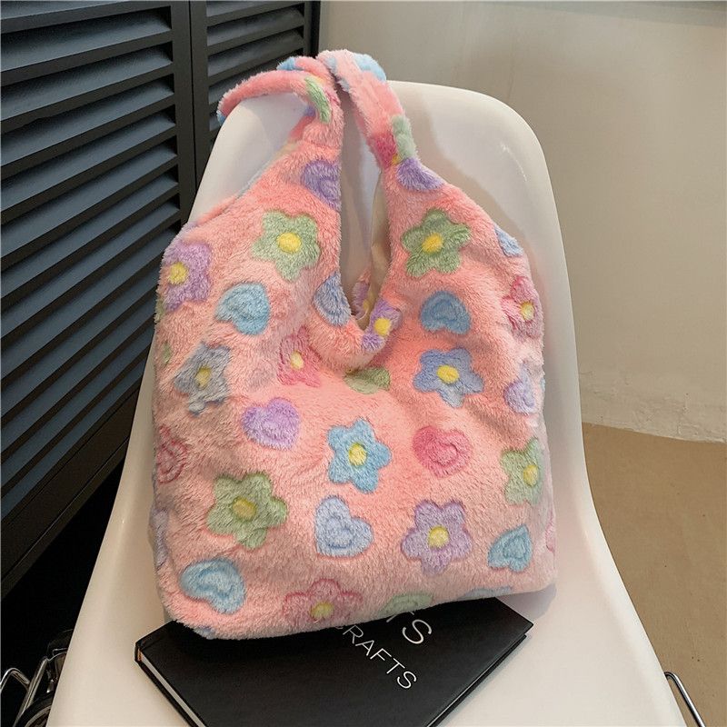 Gentle, fashionable, minimalist temperament, large capacity plush single shoulder women, new Korean version Tote bag for_voghion.com