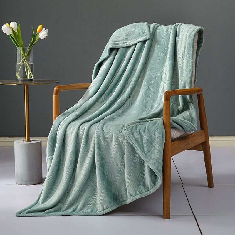 Flannel Coral Fleece Throw Blanket Lightweight Summer Blanket For Office Nap Home Use Ultra Soft Breathable Compact Travel Sofa Blanket_voghion.com