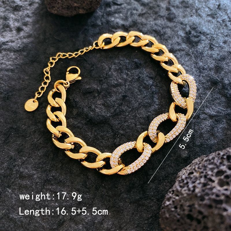 Bracciale in acciaio al titanio cubano tempestato di diamanti, design di nicchia, versatile e di alto senso, da donna_voghion.com