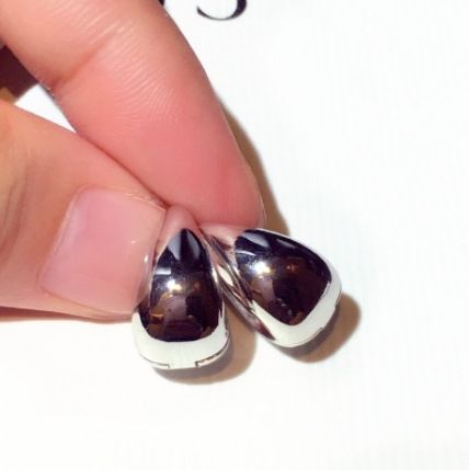 Light INS High-End Metal Ear Cuffs Niche Simple Water Drop Elegant Versatile Earrings For Women_voghion.com