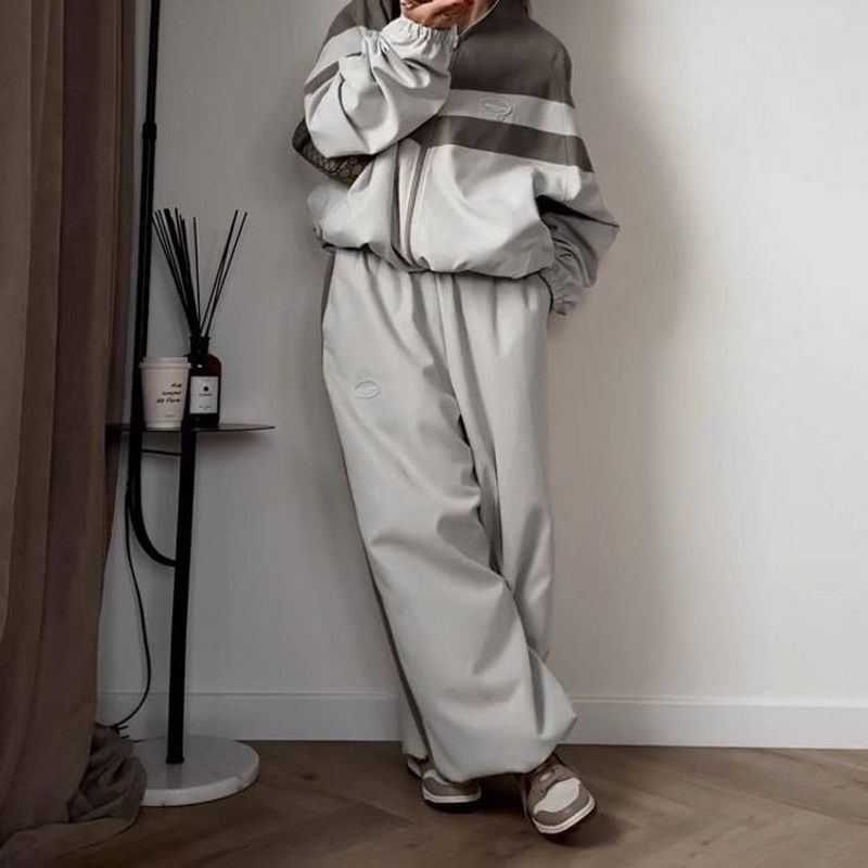 Streetwear Color-Block Track Suit – Oversized Zip-Up Jacket & Jogger Pants Set (S-L)_voghion.com