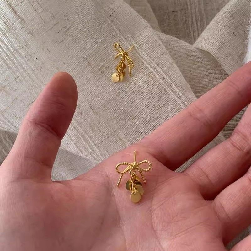 Starry Sparkling Star Exquisite Light Luxury Niche Versatile High-Value Petite Earrings_voghion.com