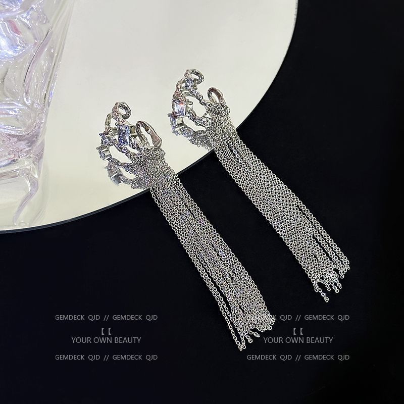 Orecchini a clip non forati con nappa lunga di lusso, design con strass di alta qualità, stile esagerato, nuovo modello_voghion.com