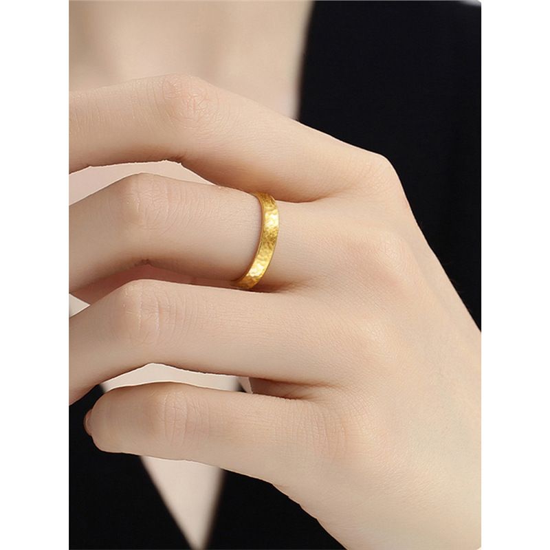 Silin, antica struttura martellata, semplice, placcato oro, per uomini e donne, anello versatile e resistente alla luce._voghion.com