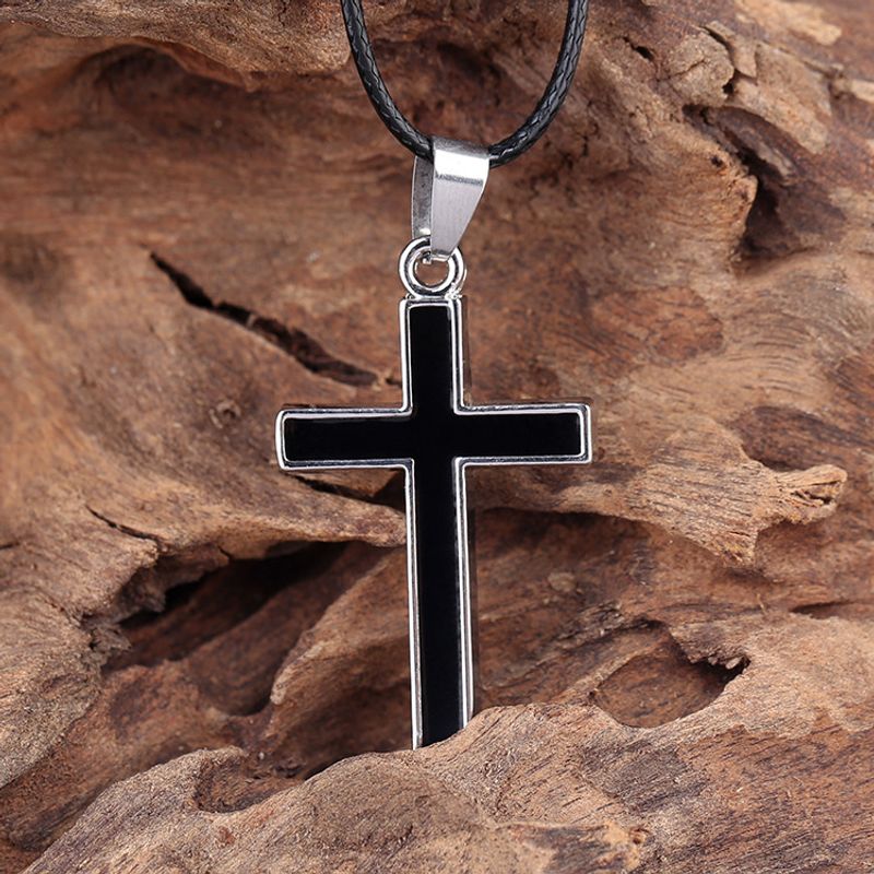 Collana con ciondolo a forma di ala in acciaio al titanio da uomo, resistente alla luce_voghion.com
